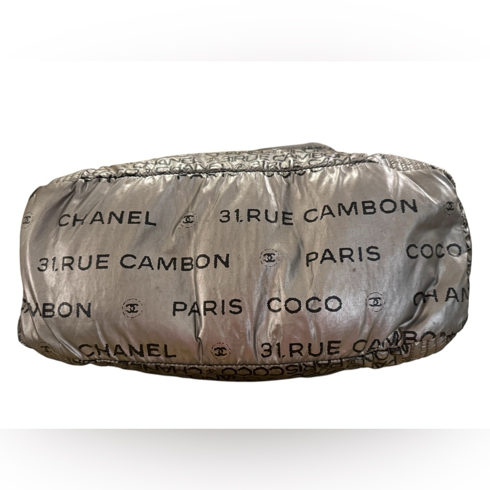 CHANEL Rue Cambon Bowler Handbag - Picture 6 of 15